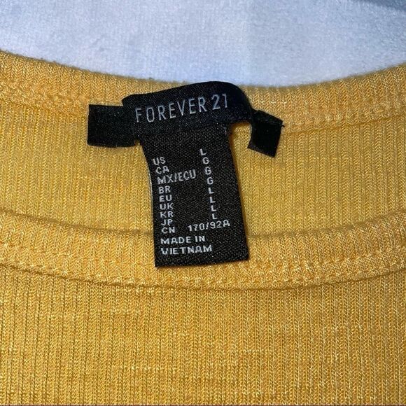 Yellow Short Sleeve Forever 21 T-shirt Size Large - Picture 3 of 7